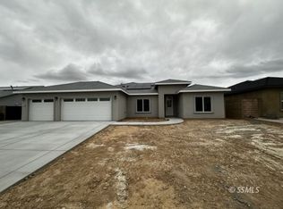 416 Thomas St, Ridgecrest, CA 93555