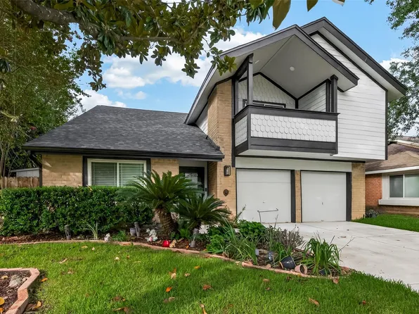 16906 Spruce Run Dr, Spring, TX 77379