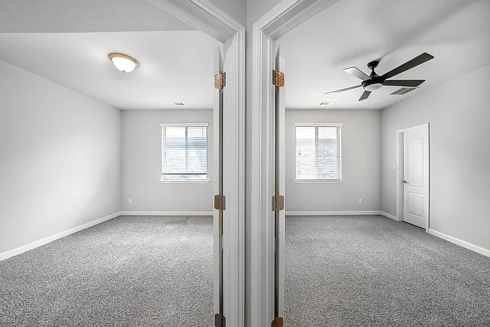 310 Bellagio Dr — Photo 16