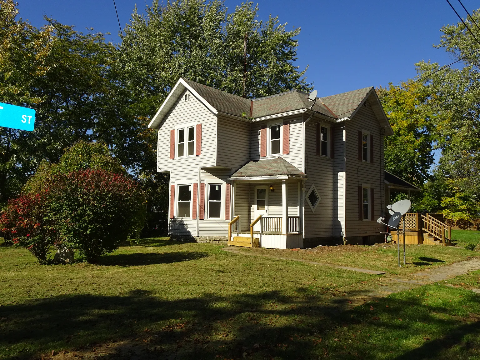 3 bed, 1686 sqft, $1,490 — Photo 1