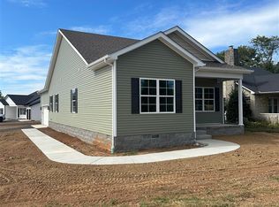 755 Moorman Ln, Bowling Green, KY 42101
