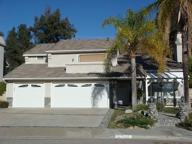 1st image of 27118 Colebrook Pl