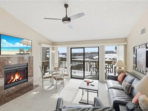 71 Southwood Shores Pl #4A, Lake Ozark, MO 65049