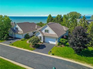 106 Dockside Ln, Webster, NY 14580