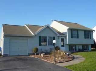 5371 Ballyshannon Rd, Brewerton, NY 13029