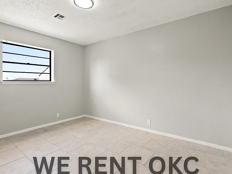 3611 Wynn Cir #1 — Photo 38
