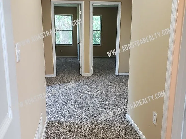 126 S Julia St — Photo 17