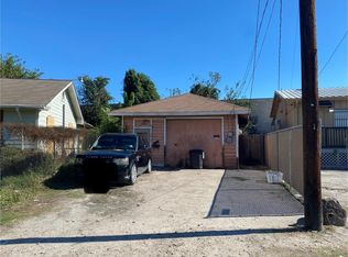 4412 Castor St, Houston, TX 77022