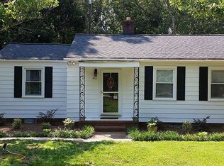 862 Greenville St, Pendleton, SC 29670