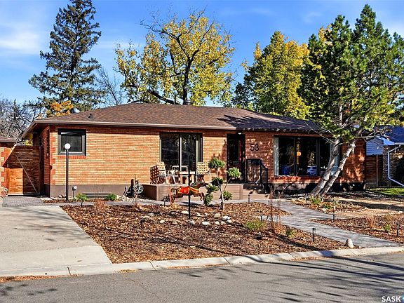 4th image of 53 Calder Crescent
