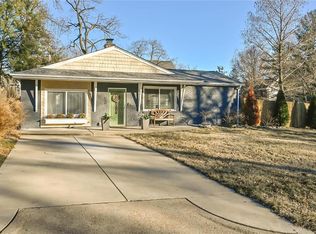 830 Wild Cherry Ln, SAINT LOUIS, MO