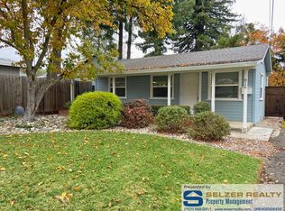 816 Jackson Ave, Ukiah, CA 95482