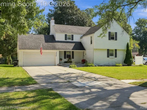 27738 Lathrup Blvd, Lathrup Village, MI 48076