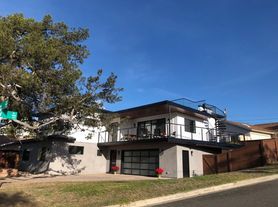 1661 Edilee Dr, Cardiff By The Sea, CA