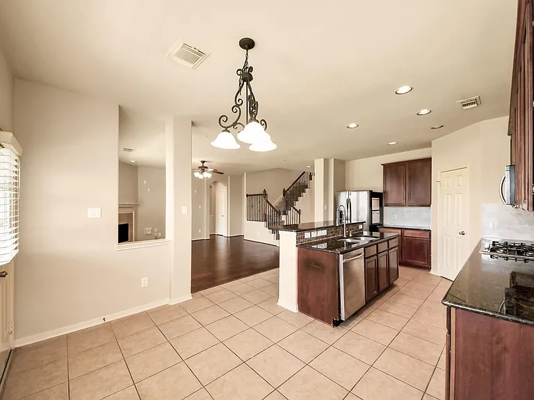 4 Palmdale Ln — Photo 28