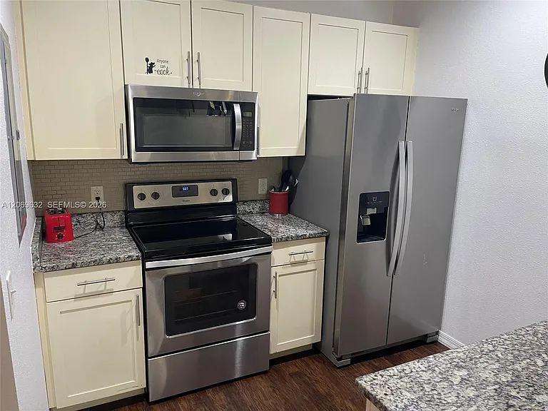 3202 Cupid Pl — Photo 17