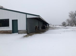 2318 Greenwood Rd, Woodstock, IL 60098