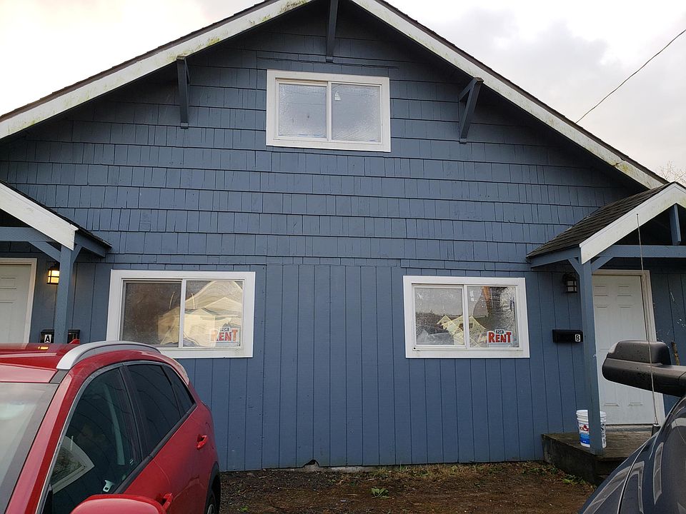 1st image of 1515 W 1st St