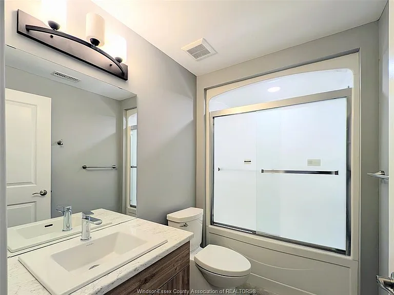 1192 Copeland Ave — Photo 23