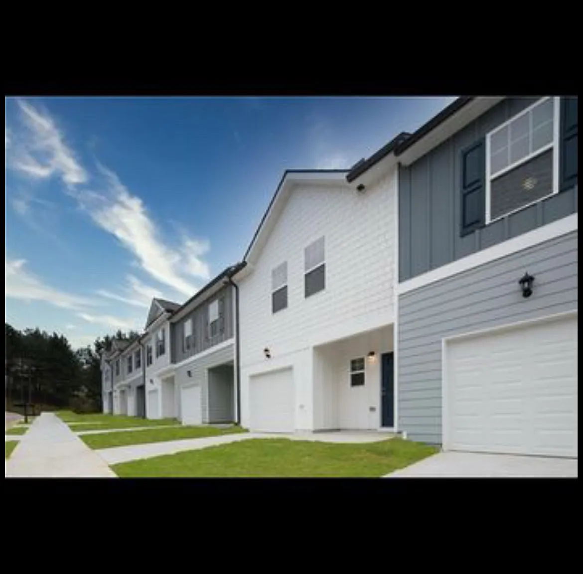 3 bed, 2.5 bath, 1500 sqft, $2,000 — Photo 2
