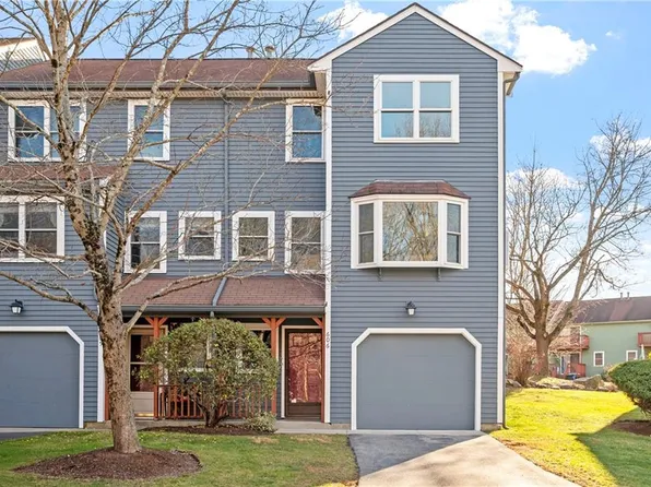 200 Heroux Blvd Unit 606, Cumberland, RI 02864