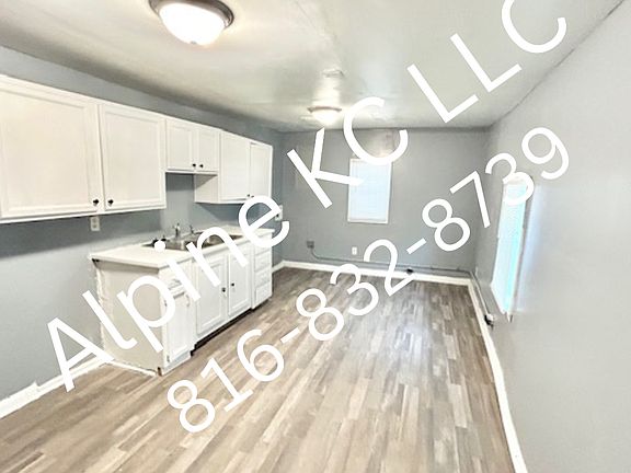 3rd image of 2615 Askew Ave