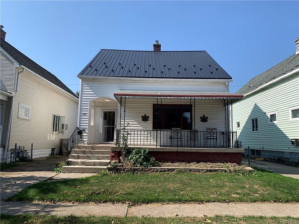 1st image of 132 Francis Ave