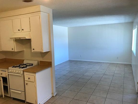 5th image of 4700 Clair Del Ave APT 646