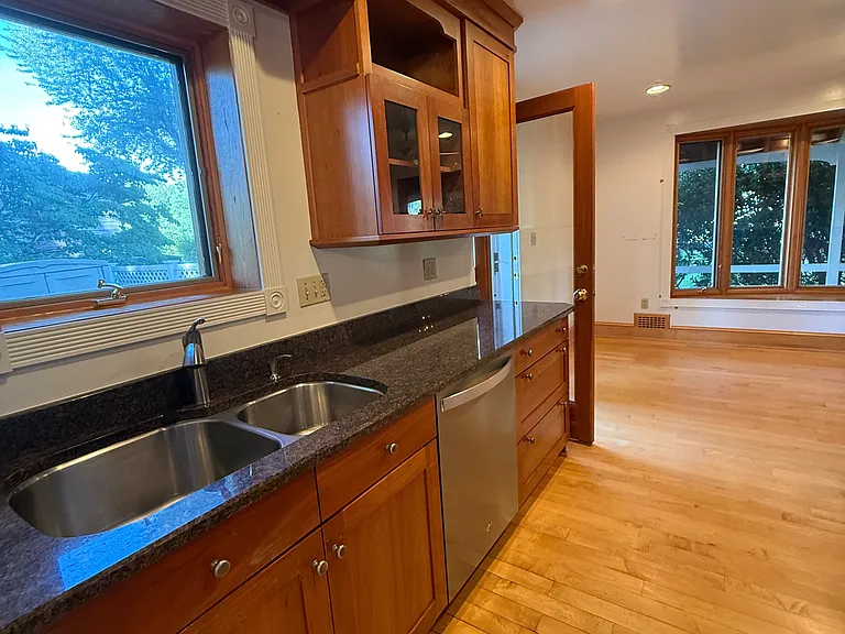 3710 Forest Grove Dr — Photo 5