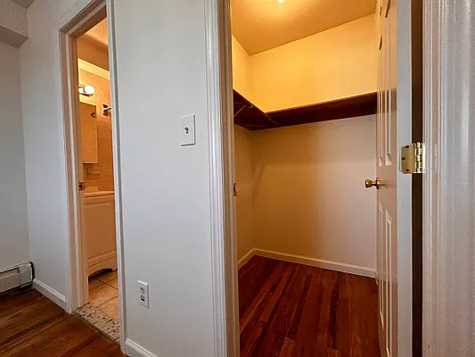 Rented by Skyhigh Realty NYC LLC | media 12