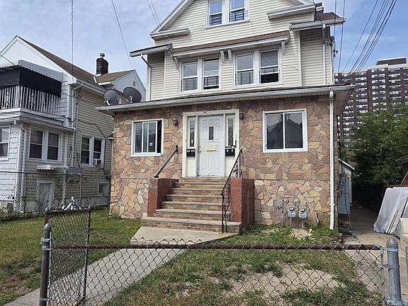 5th image of 329 Beach 29th Street