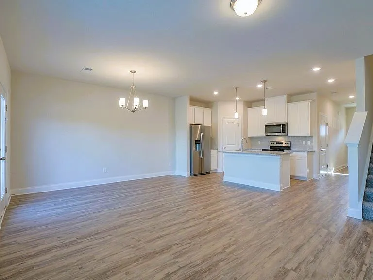 1259 W End Station Dr — Photo 6