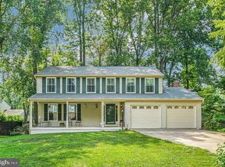 15198 Holleyside Dr, Dumfries, VA 22025