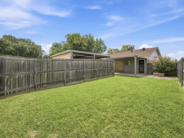 2311 Jamie Dr #2311 — Photo 17