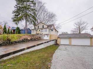 1092 Pitkin Ave, Akron, OH 44310