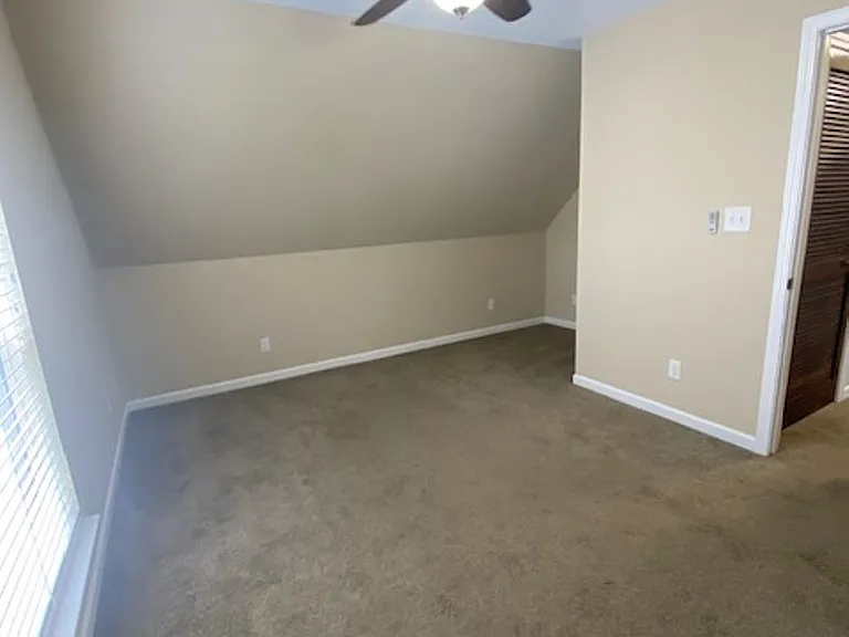 3057 Holly Brook Cir NE — Photo 15