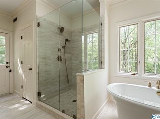 1002 Toney Dr SE, Huntsville, AL 35802