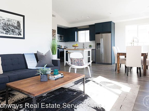 2nd image of 3672 Percy St #2
