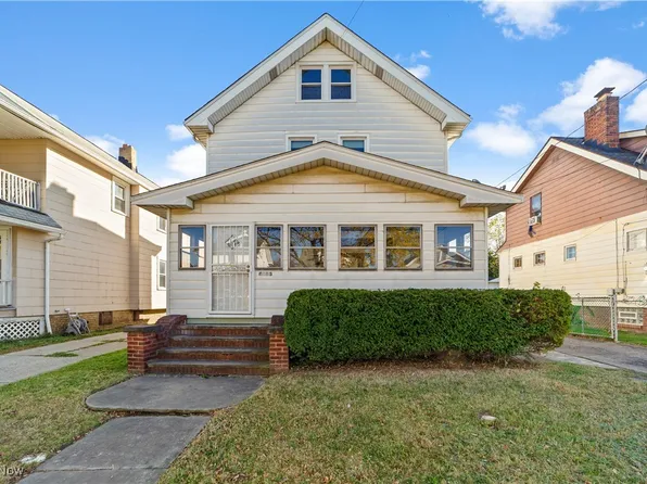 4185 W 50th St, Cleveland, OH 44144