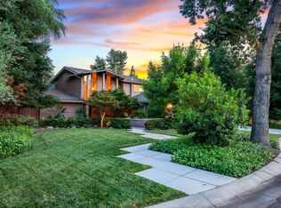 2829 W Crescent Ct, Visalia, CA 93291