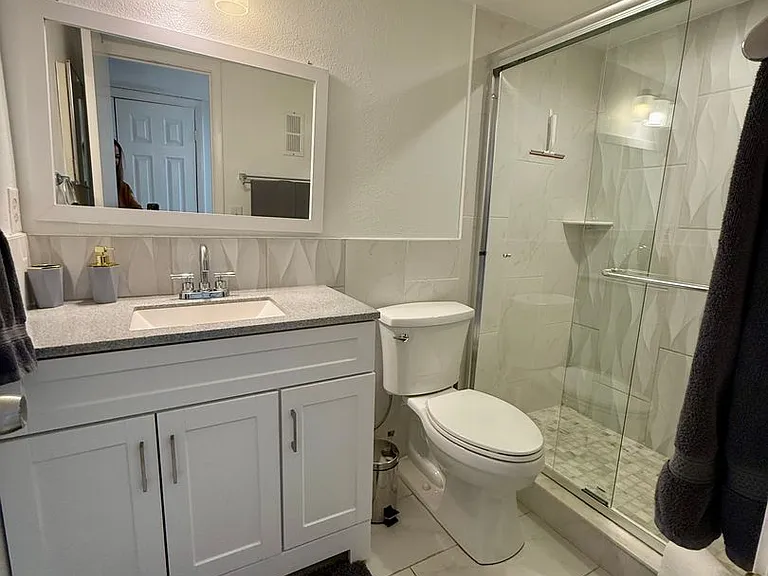 1005 Gulf Blvd #8 — Photo 30