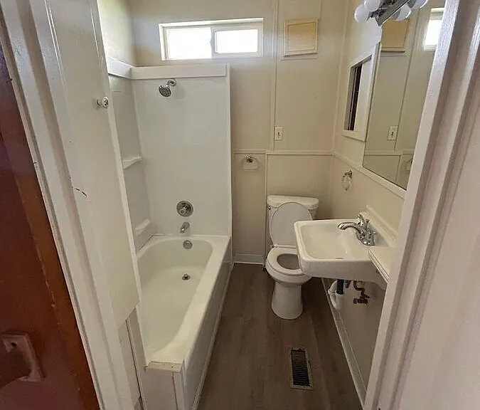 3433 14th Ave W #1 — Photo 11