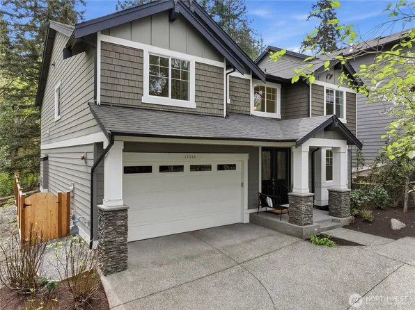 17345 NE 36th Street, Redmond, WA 98052
