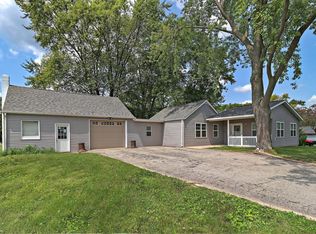 6124 59th Ave, Kenosha, WI 53142