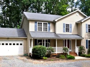 1376 Solomons Island Rd, Huntingtown, MD 20639