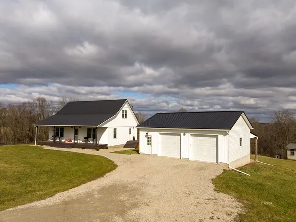 4432 Bates Rd, Athens, OH 45701