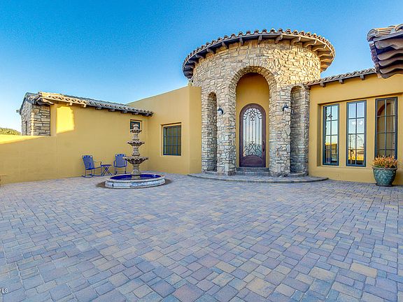 3rd image of 917 W Quail Cir