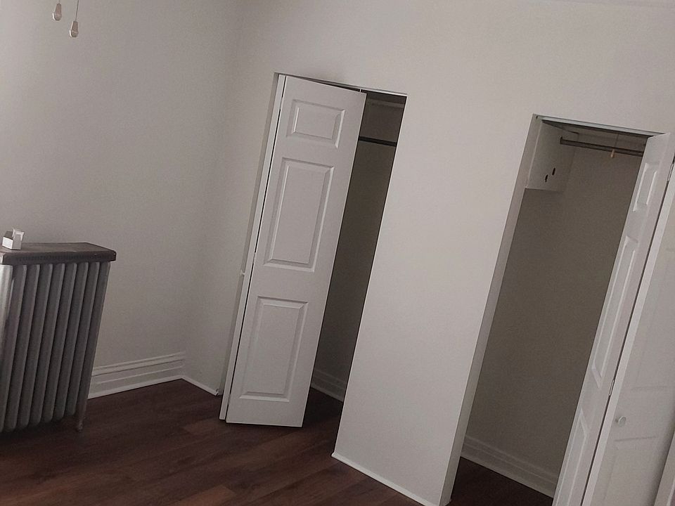 Bedroom #1