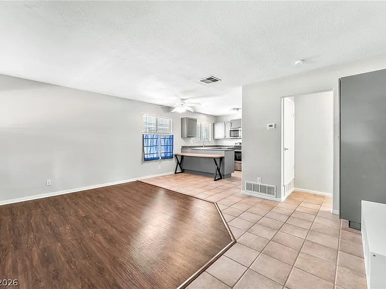 1438 Lorilyn Ave #1 — Photo 5