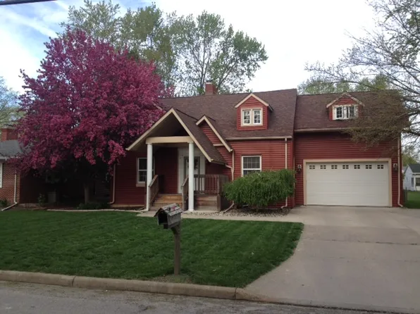 211 Sheffield Ave, Napoleon, OH 43545